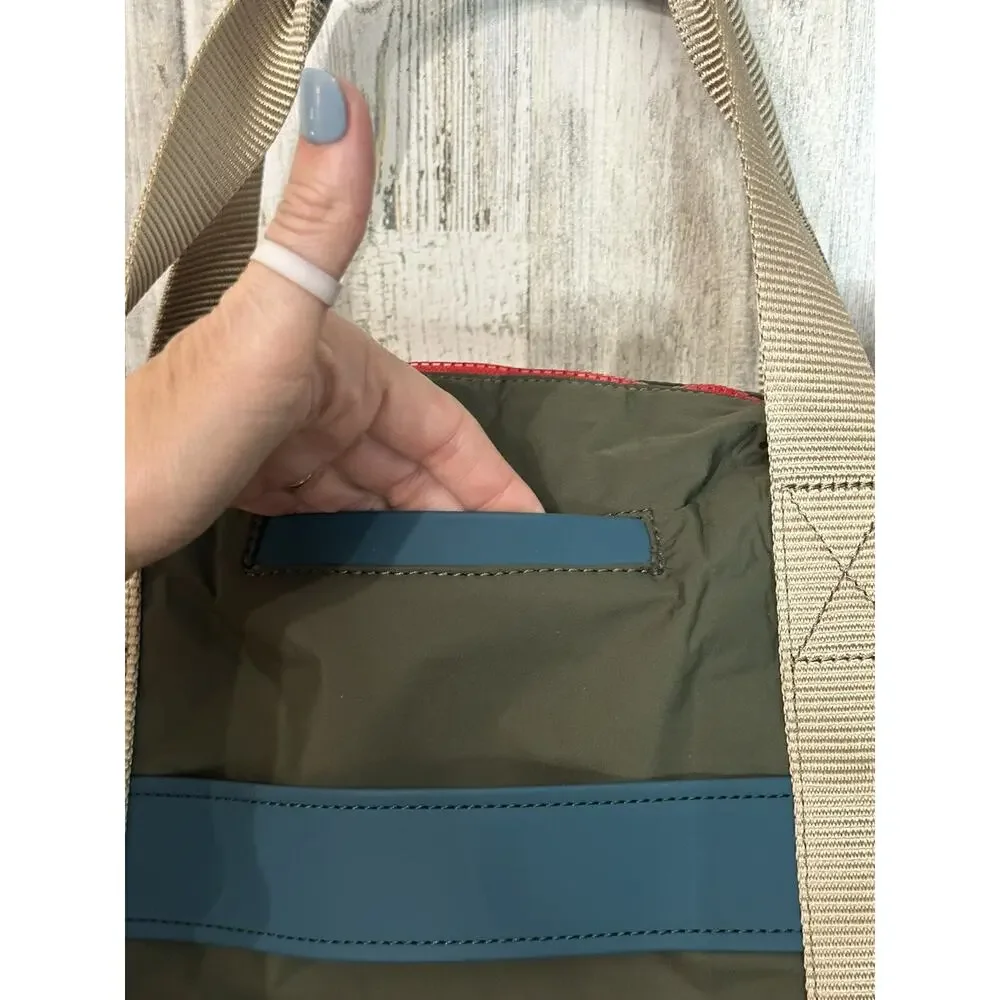 NWT Kelly Moore Duffle Nylon Water Resistant Camera Bag Luggage Carry On QUALITY